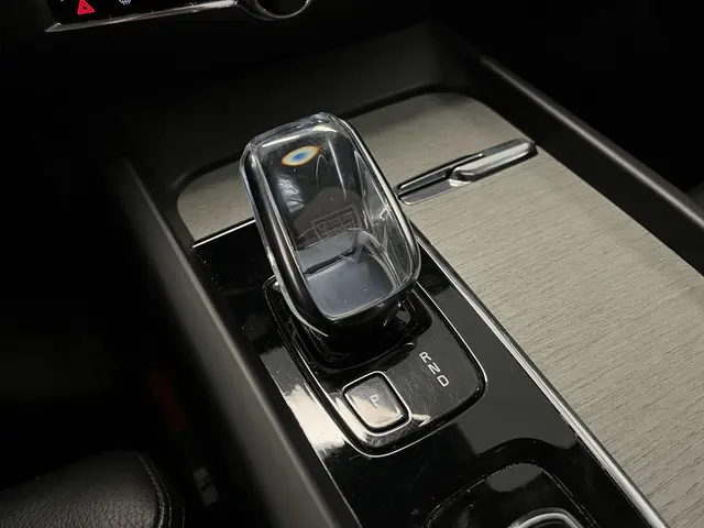 Volvo V60 2.0 B3 Inscription 2021 Benzine 35