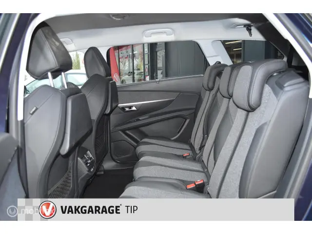 Peugeot 5008 1.6T GT-Line 7-pers. 2019 Benzine 26