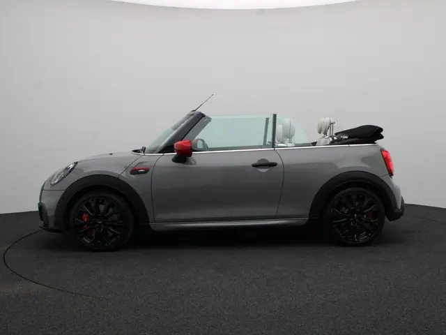 MINI Cooper Cabrio John Works 2021 Benzine 4