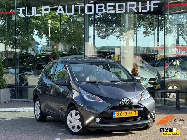 Toyota Aygo 1.0 VVT-i x-Play 2018 Benzine