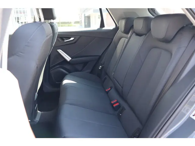 Audi Q2 1.4 TFSI S-tronic 2017 Benzine 18