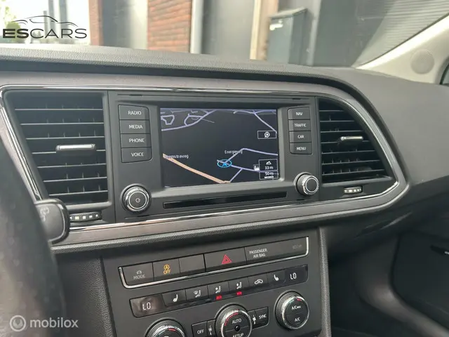 SEAT Leon 1.4 TSI FR Business Pano | Led | Navi 2013 Benzine 27