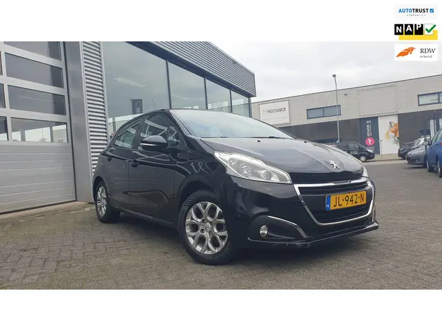 Peugeot 208 1.2 PureTech Blue Lion 2016 Benzine