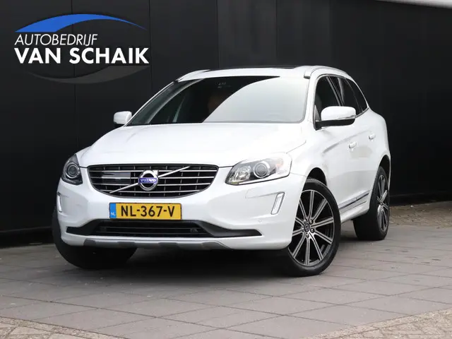 Volvo XC60 2.0 T5 R-Design 2017 Benzine