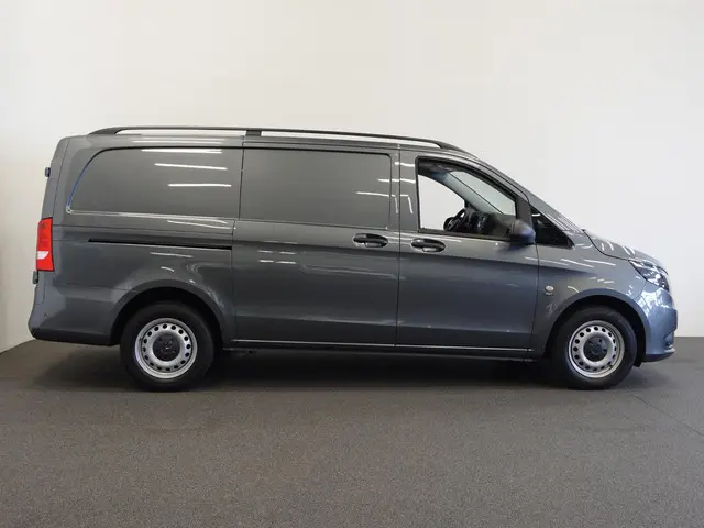 Mercedes-Benz Vito 114 CDI Lang Automaat 2023 Diesel 41