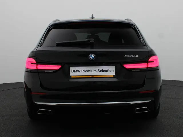 BMW 5 Serie Touring 530e 2023 Hybride Benzine 5