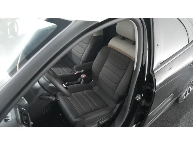 Citroën C3 PureTech 82 Feel Edition 2023 Benzine 20