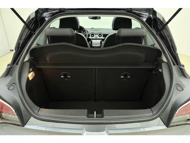 Opel ADAM 1.0 Turbo Rocks BlitZ 2019 Benzine 3