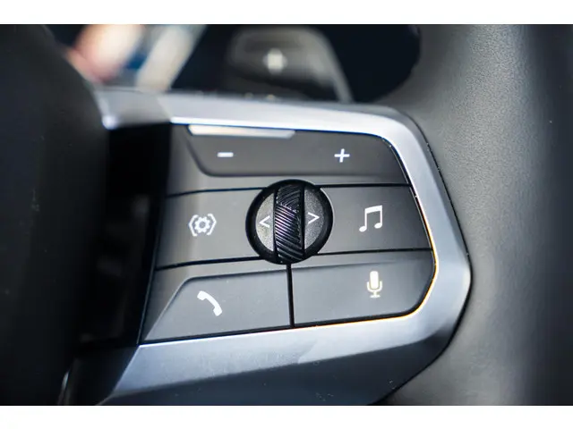 BMW X1 18i sDrive Aut. 2024 Benzine 22