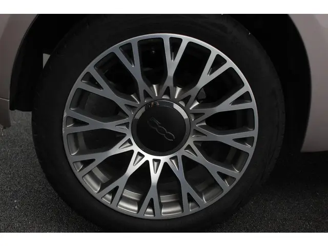 Fiat 500C 1.2 Automaat Star 2019 Benzine 2