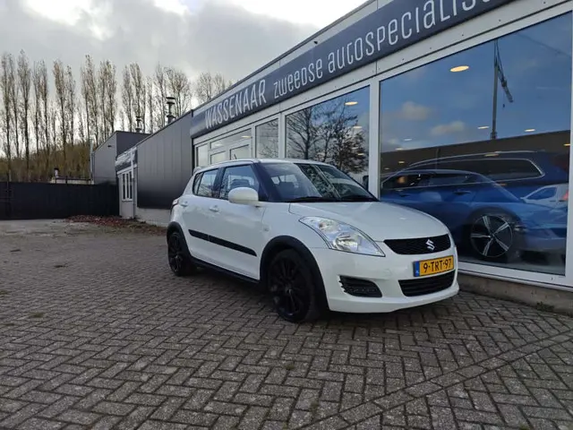 Suzuki Swift 1.2 Comfort Sport 2014 Benzine 4