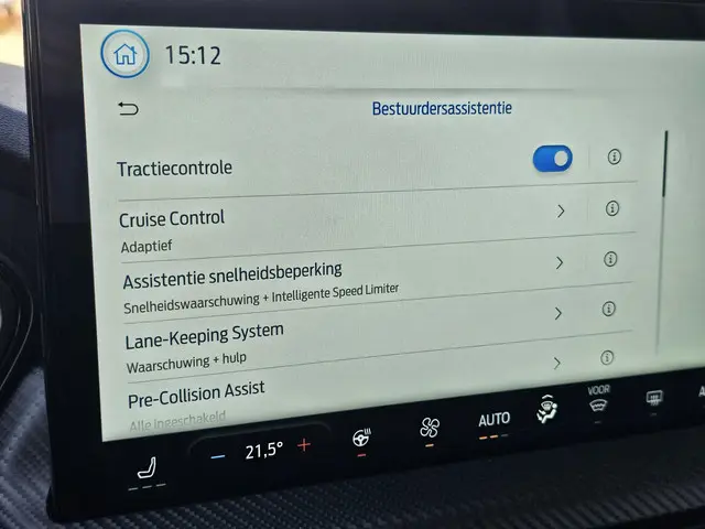 Ford Kuga 2.5 FHEV ST-Line X 2024 Hybride Benzine 23