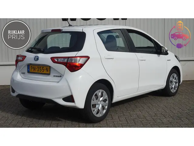 Toyota Yaris 1.5 Hybrid Aspiration 2017 Hybride Benzine 3