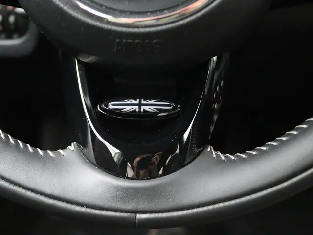 MINI Clubman One Business Edition 2019 Benzine 19
