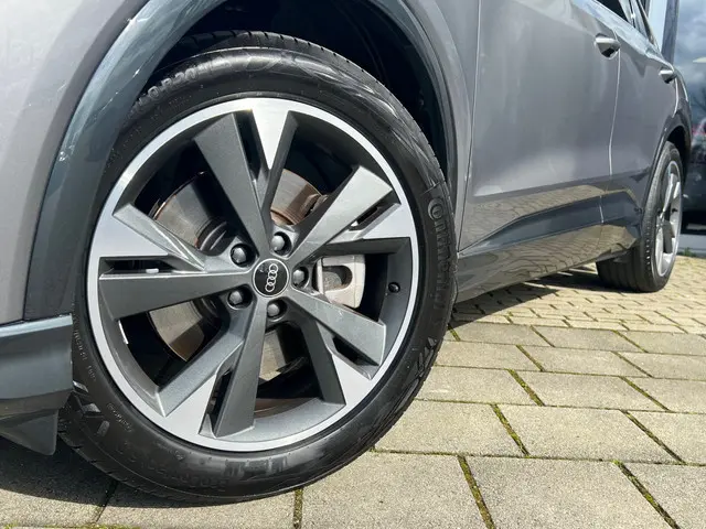 Audi Q4 40 Launch Advanced Plus 2021 Elektrisch 10