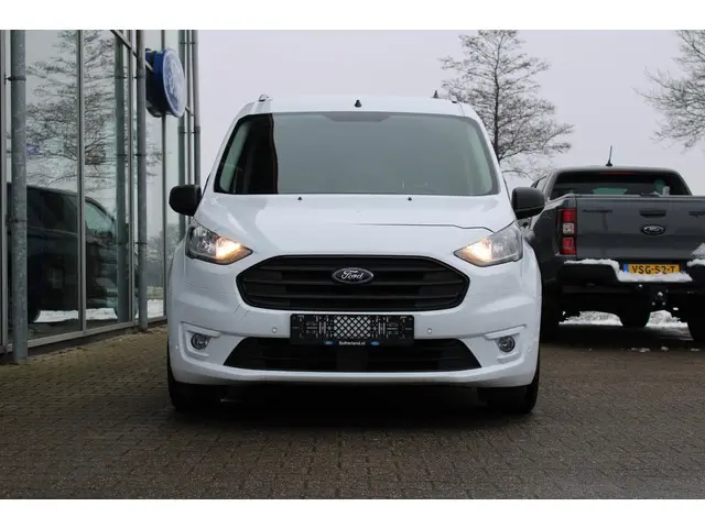 Ford Transit Connect 2
