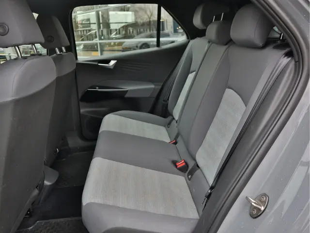 Volkswagen ID.3 Pure 45 kWh 2021 Elektrisch 12