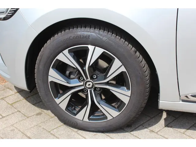 Renault Clio 1.0 TCe 90 Evolution 2023 Benzine 5