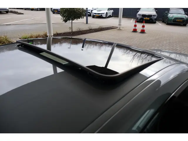 BMW 2 Serie Coupé 220i 2026 Benzine 8