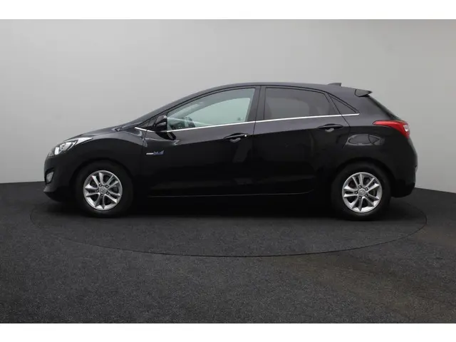 Hyundai i30 1.6 GDI Go! Plus 2015 Benzine 6