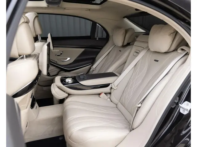Mercedes-Benz S-Klasse AMG 65 Lang 2016 Benzine 62