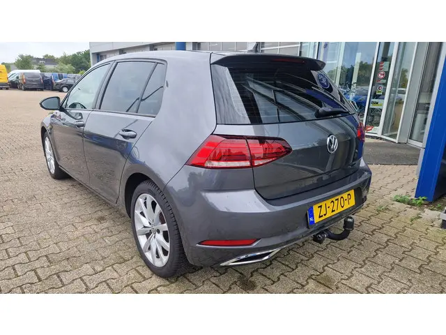 Volkswagen Golf 1.5 TSI Highline 2019 Benzine 3