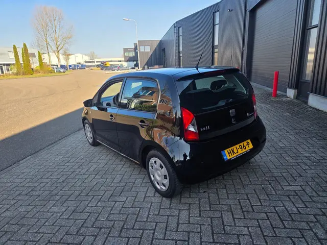 SEAT Mii 1.0 Style Sport airco cruise navi 2012 Benzine 5
