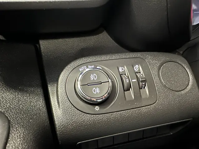 Opel Combo 1.5D L2H1 Edition 2021 Diesel 14
