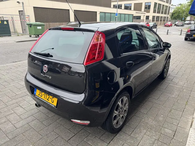 Fiat Punto Evo 0.9 TwinAir Lounge 2016 Benzine 6