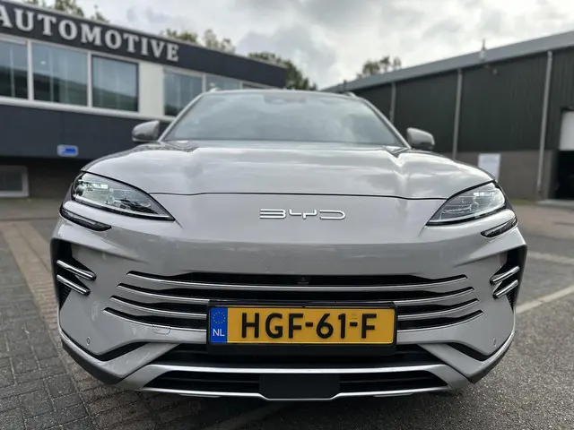 BYD SEAL U 1.5 DM-i FWD Boost 2025 Hybride Benzine 11