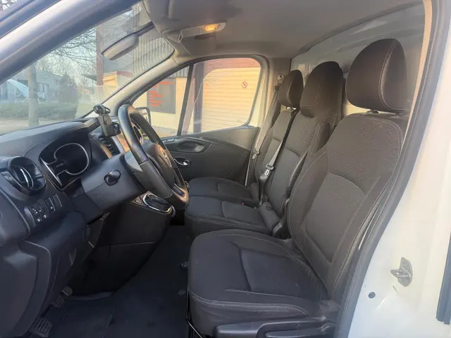 Opel Vivaro 1.6 CDTI L2H1 Sport EcoFlex 2017 Diesel 12