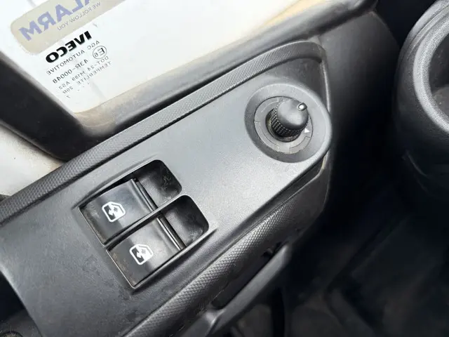 Iveco Daily 35C14 2.3 2017 Diesel 23