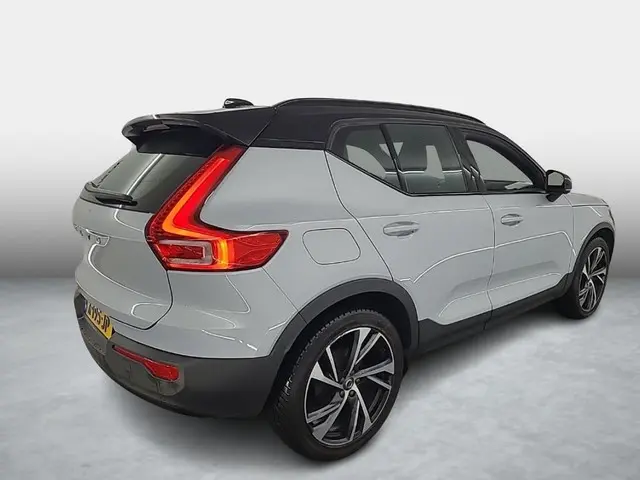 Volvo XC40 1.5 T5 Recharge R-Design 2021 Hybride Benzine 3