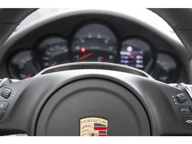 Porsche 911 3.8 Carrera 4S 2013 Benzine 55