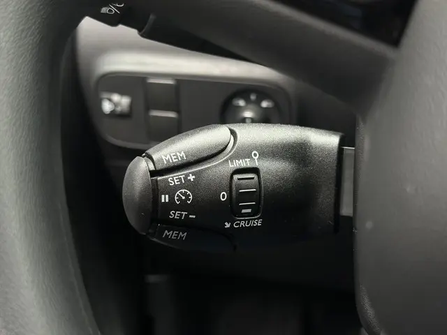 Citroën C3 1.2 PureTech Plus 2024 Benzine