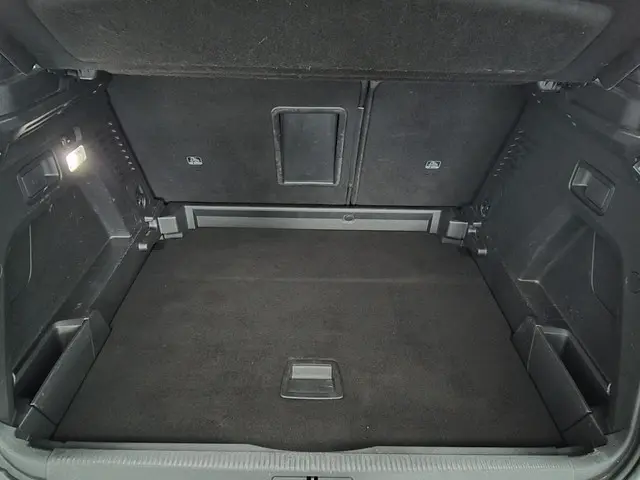 Peugeot 3008 1.2 PureTech GT Line 2020 Benzine 37