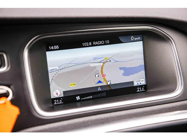 Volvo V40 1.6 T2 Momentum 2014 Benzine 24