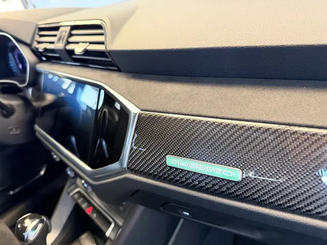 Audi Q3 Sportback TFSI RS inruil mogelijk 2020 Benzine 14