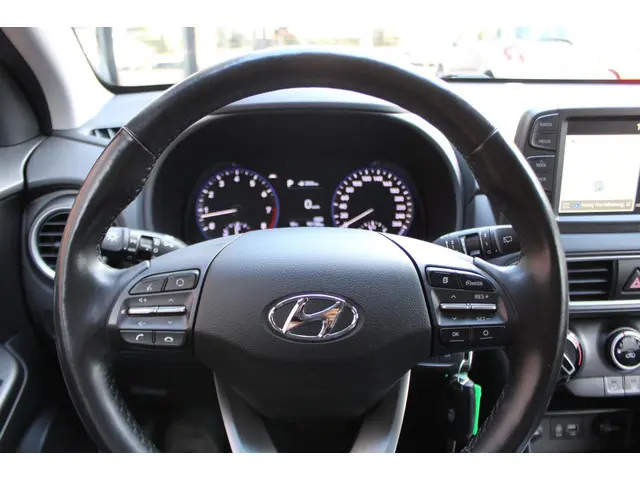 Hyundai Kona 1.6 T-GDI Essence 2018 Benzine 16