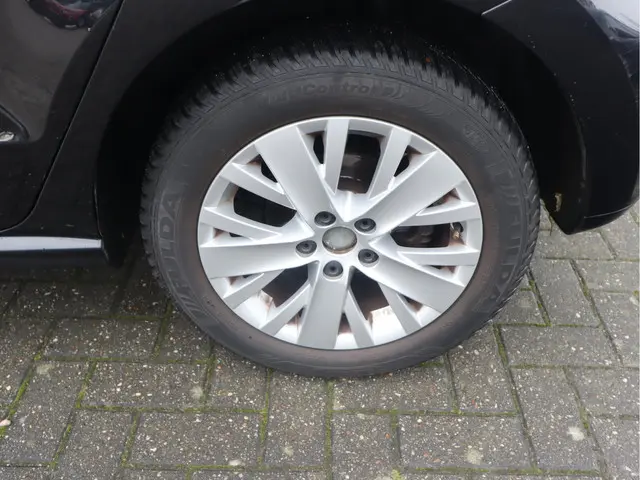 Volkswagen Polo 1.2 TSI Highline 2013 Benzine 45