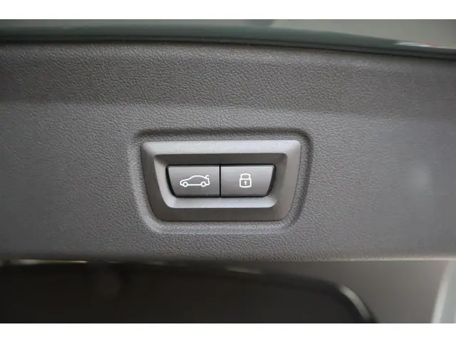 BMW i4 eDrive35 2025 Elektrisch 31
