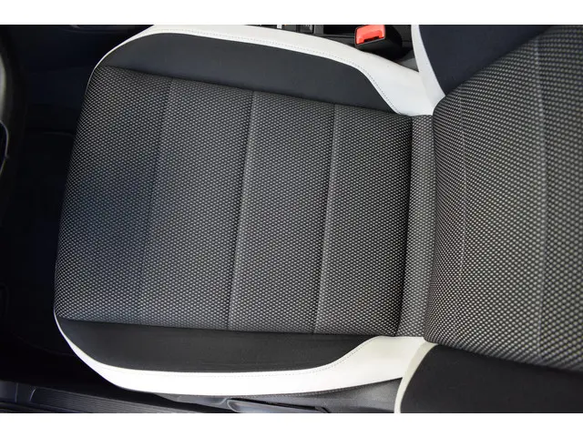 Volkswagen T-Roc 1.5 TSi 150pk Sport 2019 Benzine 15