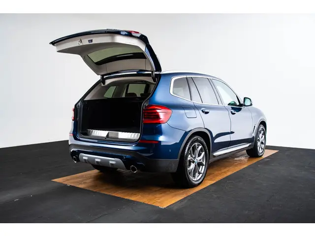 BMW X3 xDrive30e High Executive 2021 Hybride Benzine 11