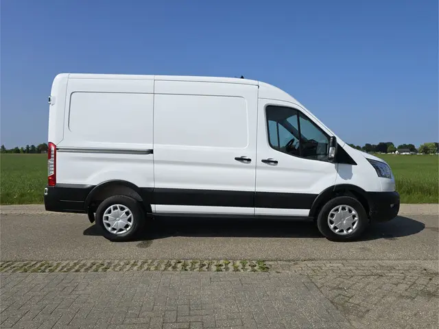 Ford Transit 350 2.0 TDCI L2 H2 2021 Diesel 8