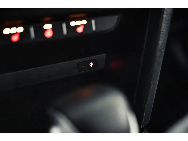 Kia ProCeed 1.5 T-GDi GT-Line 2024 Benzine 35