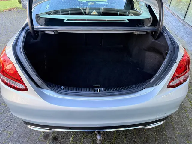 Mercedes-Benz C-Klasse 200 Prestige 2014 Benzine 10