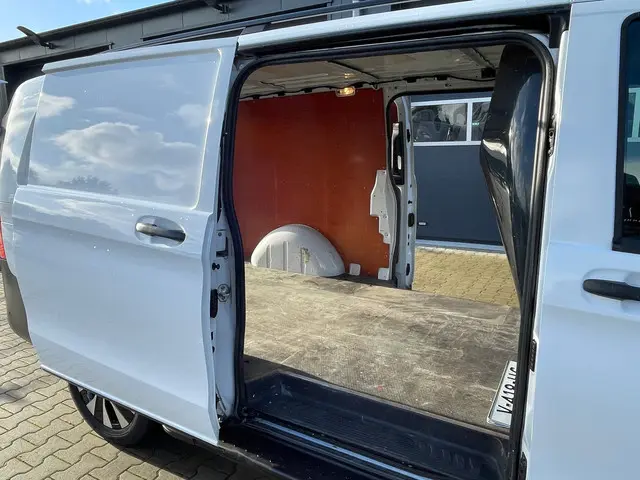 Mercedes-Benz Vito 111 CDI Extra Lang 2017 Diesel 11
