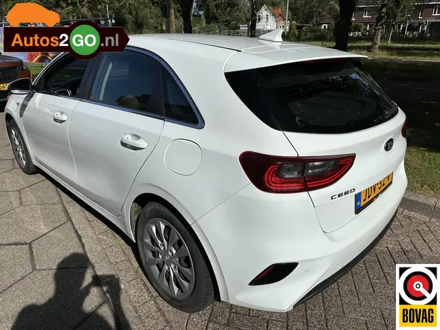 Kia Ceed 1.6 CRDi DynamicLine 2019 Diesel 3