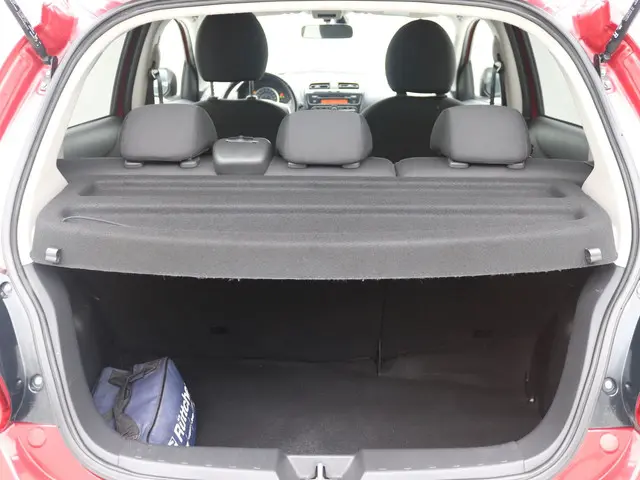 Mitsubishi Space Star 1.0 Bright 2015 Benzine 15