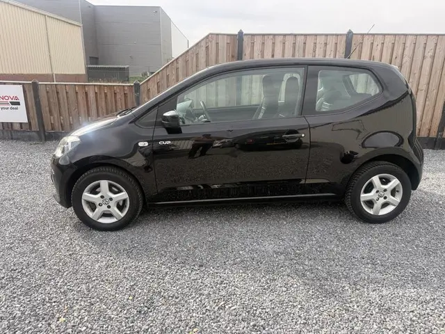 Volkswagen up! 1.0 take up! BlueMotion 2013 Benzine 3